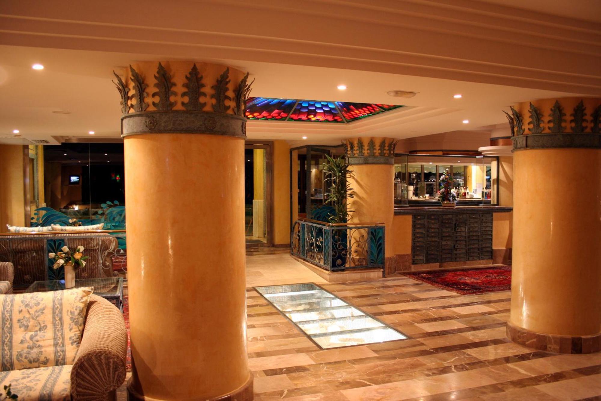 Mix Peymar Hotel ซีลอต ภายนอก รูปภาพ